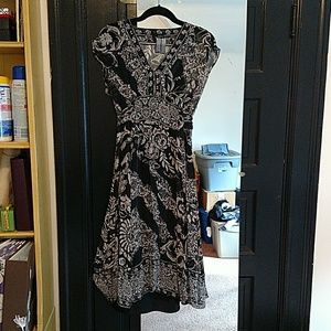 MIXIT sz 4 black and cream floral dress with beads